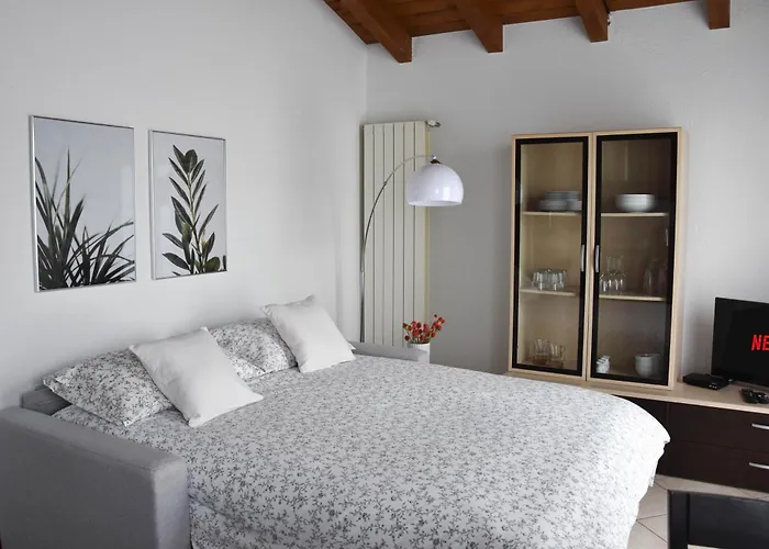 Ca\' Gialla 5 - Sul Lago Di Lugano, Balcone E Parcheggio -